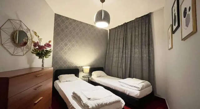 Апартаменты Helvetia Plus B&B - PRIVATE ROOMS and APARTMENTS