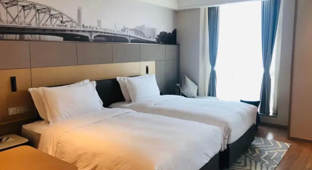 Двухместный номер Standard Somerset Bio-Island Guangzhou