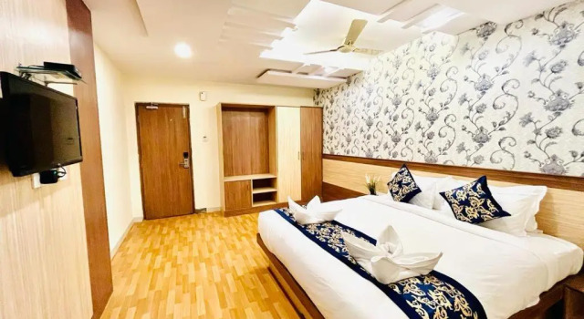 Полулюкс Hotel SM Deccan Park Airport Zone Shamshabad Hyderabad