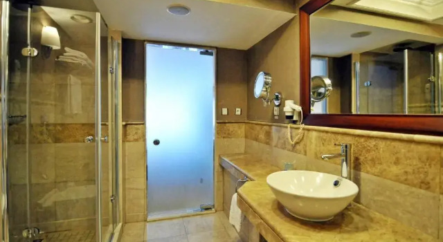 Одноместный номер Standard CK Farabi Hotel