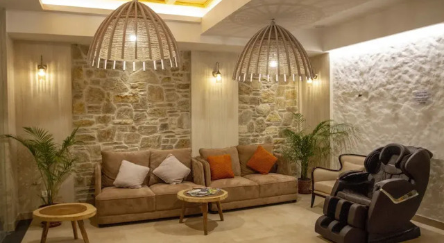 Arushi Boutique Hotel