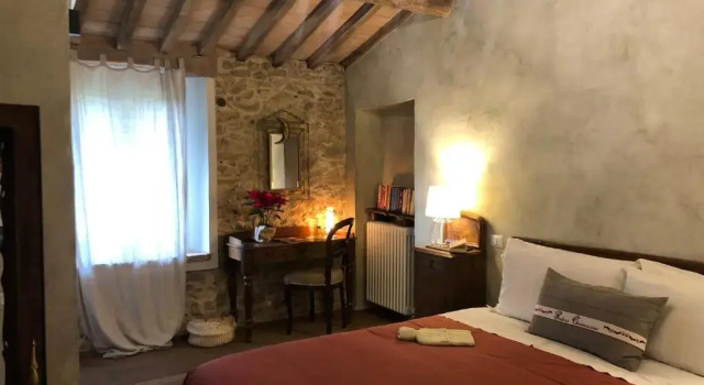 B&B Podere Camaiano, Prenota Bed & breakfast Roccastrada Toscana