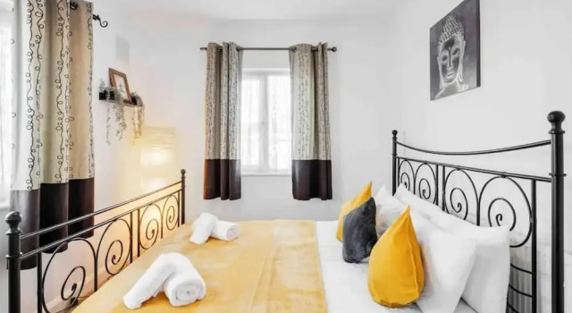 Duplex 3 Bedroom Flat Golders Green Central London, Забронировать Отель Отели Англии 3 звезды, 3*