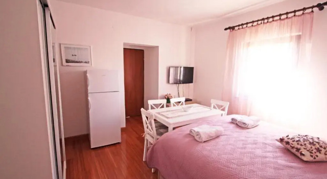 Apartments Kondrić, Book Lejlighed Vinjerac Zadar County