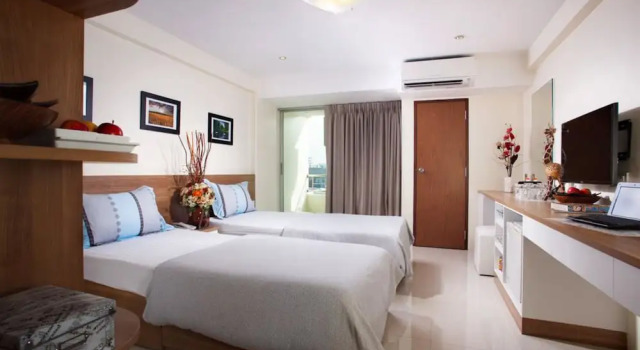 Номер Deluxe с балконом KC PLACE Hotel Srinakarin