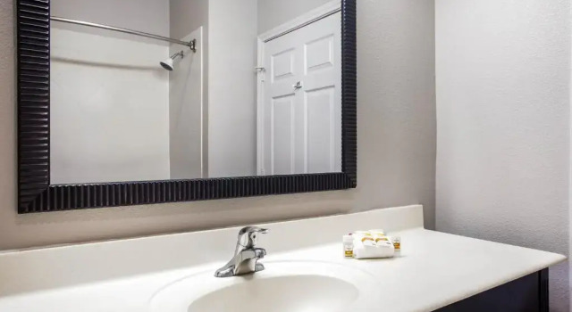 Номер Executive La Quinta by Wyndham Houston - Magnolia