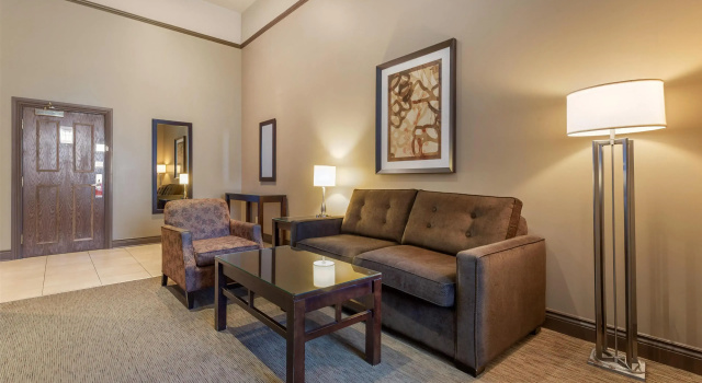 Двухместный люкс Best Western Parkway Inn & Conference Centre