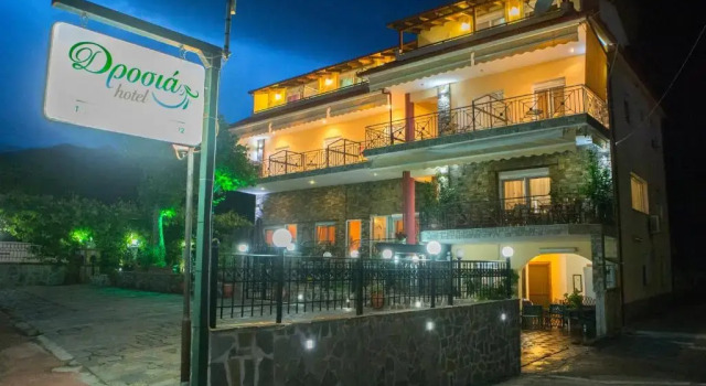 Drosia Hotel, Book Hotel Káto Loutrákion Macedonia