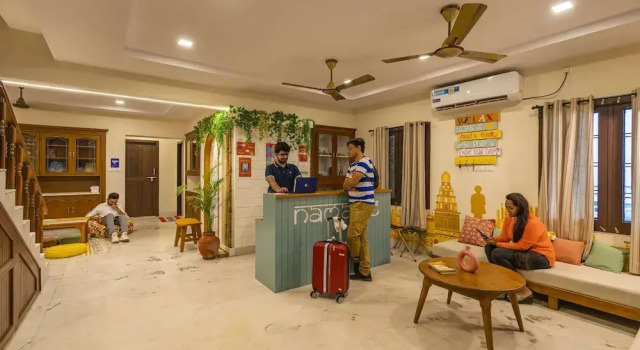 Zostel Visakhapatnam (Vizag), Rezervovat Hostel Hotely v Andhra Pradesh s parkováním, Parkování