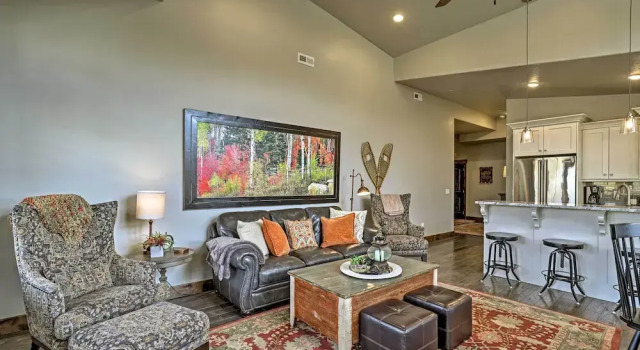 Mountain-view Condo ~ 9 Mi to Park City Skiing, Book Lejlighed Hoteller i Heber City med parkering, Parkering