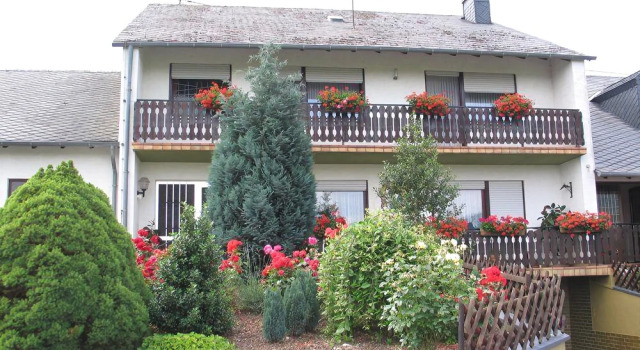 Pension und Weingut Moselblick, Забронировать Отель Браунеберг Хунсрюк