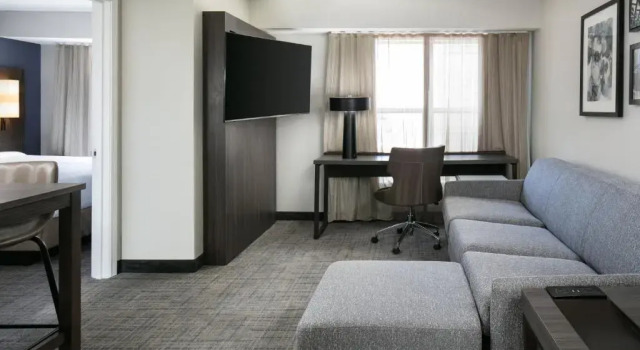 Двухместный люкс c 1 комнатой Residence Inn by Marriott Tulsa South