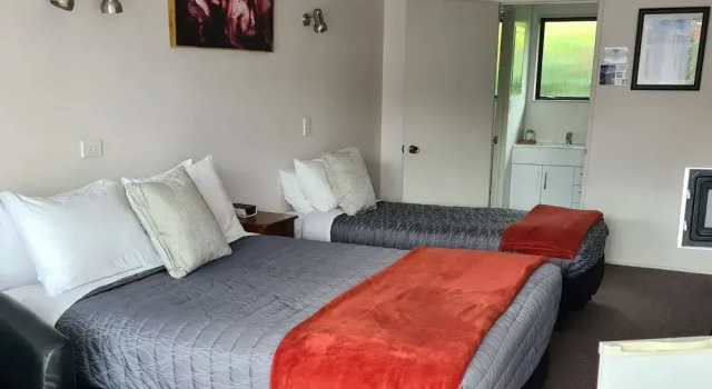 Студия Arran Motel