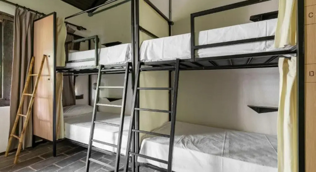 Кровать в общем номере Parque Hotel Perequê