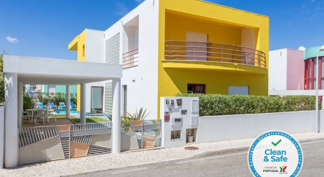 Villa 14 Marina de Albufeira, Prenota Villa Páteo Algarve