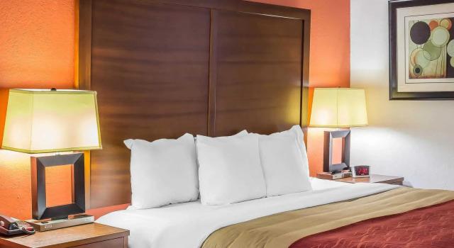 Номер Standard Comfort Inn Greensboro - Kernersville