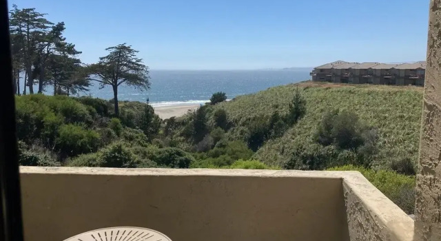 Двухместный люкс с видом на океан Seascape Beach Resort