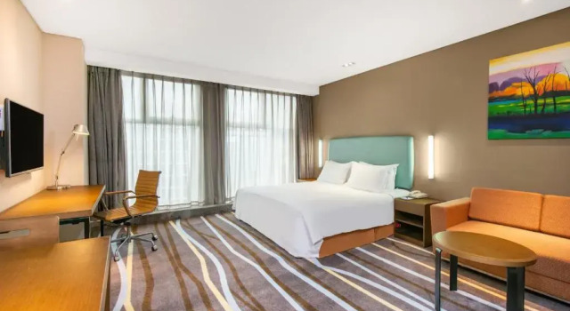 Люкс Holiday Inn Express Hangzhou Huanglong