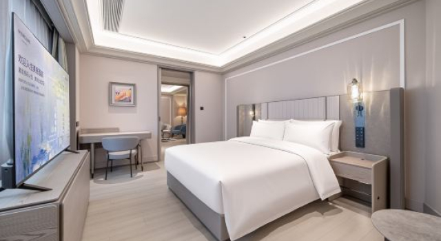 Люкс Deluxe Luoyang Nanchang Road  Mercure Hotel