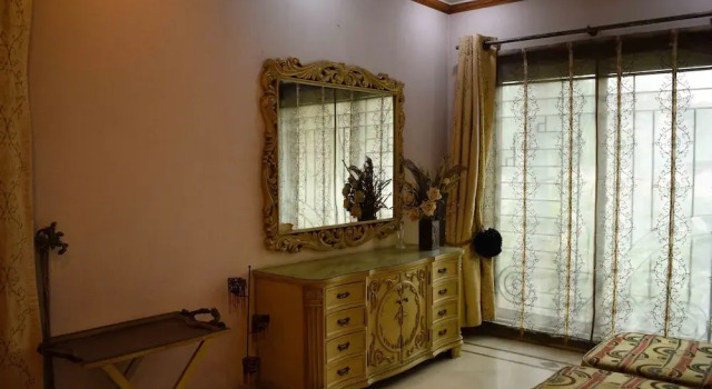 Letto in camerata 6 camere Lahore Home Stay