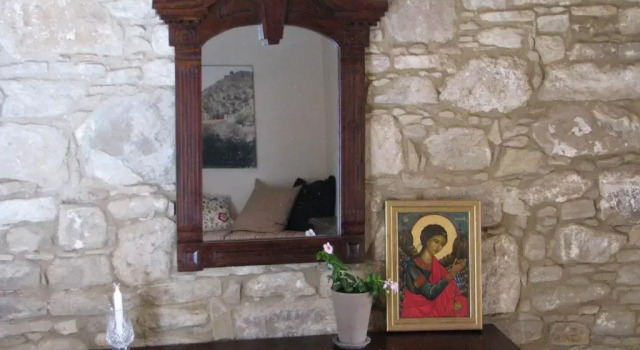 Studio Dolphin Guest House and Studios