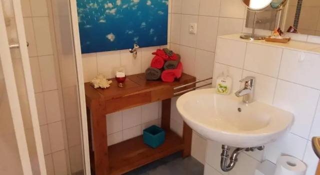 Апартаменты c 1 комнатой с балконом Ferienwohnung ÜckeRitz bei Familie Habben mit PKW Stellplatz