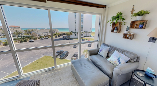 Shoreline Towers 3054 2 Bedroom Condo, Varaa Hotelli Hotellit Emerald Coast uima-altaalla, Uima-allas