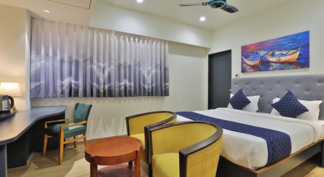 Номер Premium FabHotel Prime Empyrean