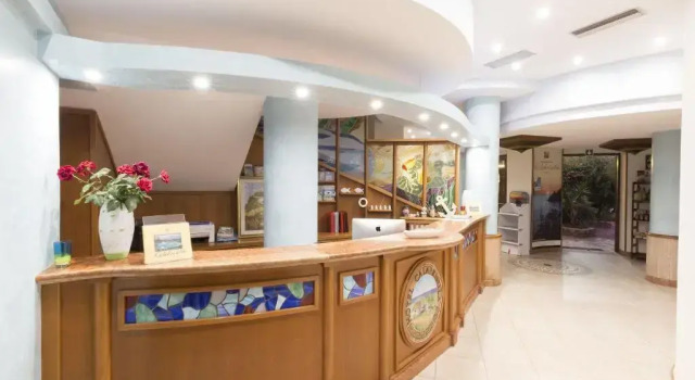 Hotel Calabrisella