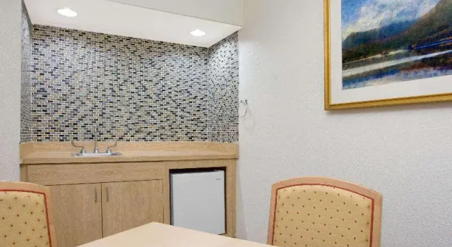 Номер Standard Days Inn Hilton Head