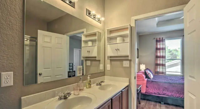 San Antonio Abode Near Golf, Shops + Dining!, Rezerwuj Dom wakacyjny San Antonio Bexar County