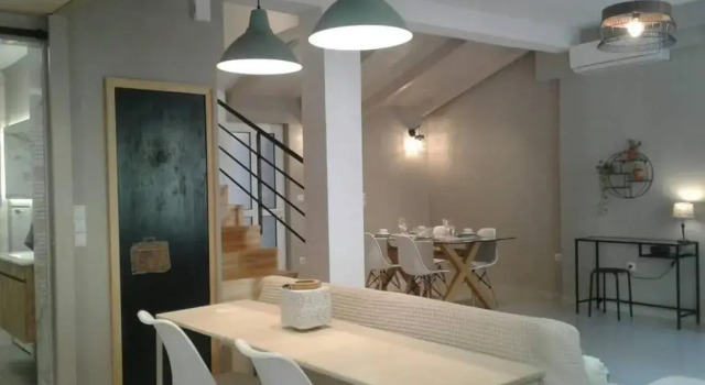 Апартаменты Modern Historical center apartment in Preveza 75m2