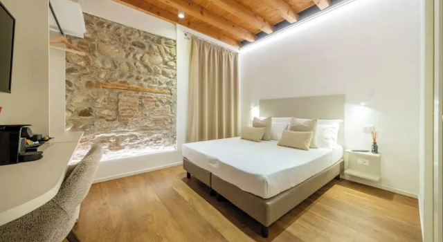 ApartmentsArena - Mustacchi Rooms, Забронировать Апартаменты/квартира Верона Венето, рядом с Колонна Св. Марка