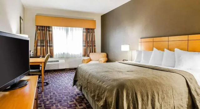 Номер Standard Quality Inn & Suites Des Moines Airport