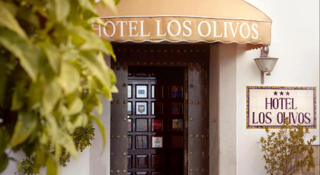 Hotel Los Olivos, Забронировать Отель Аркос-де-ла-Фронтера Los Alcornocales Natural Park