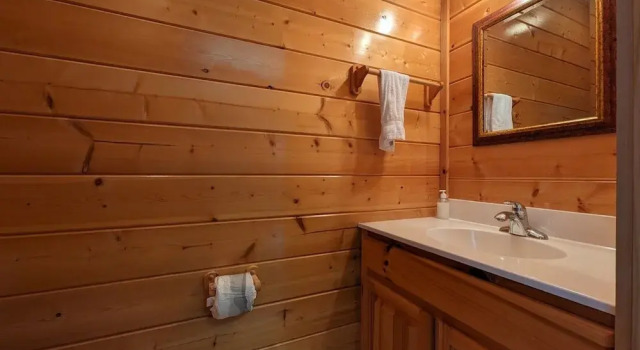 Номер Standard Ern812 - Eagles Perch 2 Bedroom Cabin by RedAwning