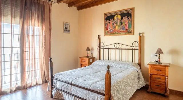 Simplistic Holiday Home in Sevilla with Terrace, Buchen Sie Hotel Brenes Provinz Sevilla