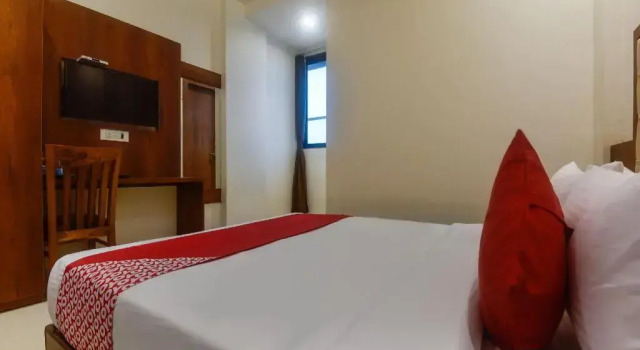 Shubham Residency by OYO Rooms