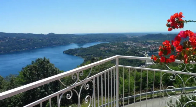 Двухместный номер Standard с балконом Hotel Panoramico SPA lago dOrta Only Adults