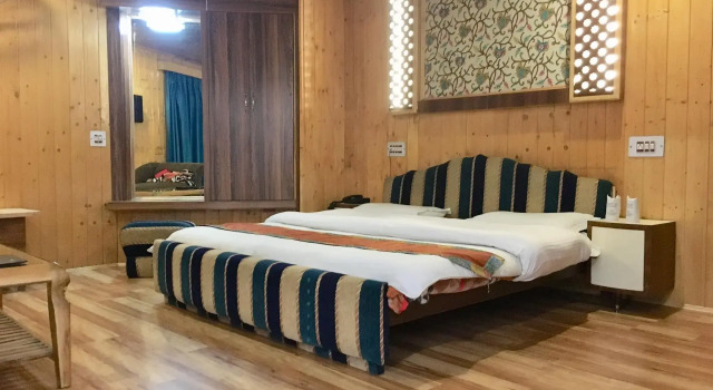 Номер Deluxe Walisons Hotel
