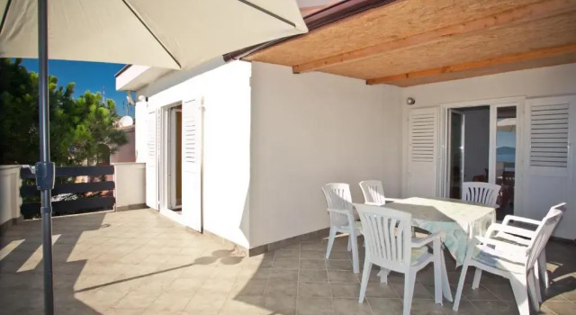 Апартаменты Apartments Vrgada