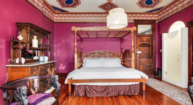Lumber Baron Inn, Забронировать Отель «постель и завтрак» Денвер Колорадо, рядом с Католическая церковь миссии Св. Патрика