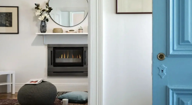 Clementine, Book Hotel Daylesford 