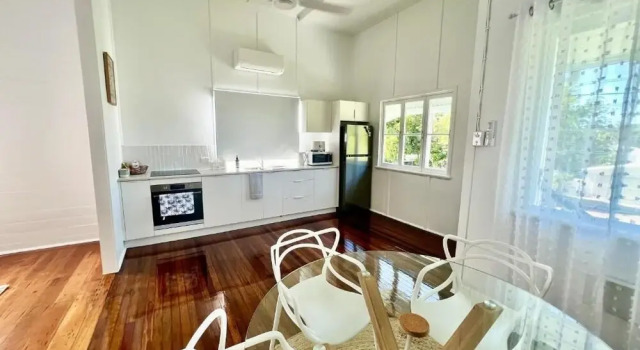 Townsville Suites, Book Lejlighed Hoteller i North Ward med parkering, Parkering