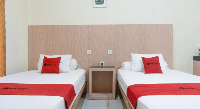 RedDoorz Syariah near Sultan Muhammad Kaharuddin Airport, Reserva ahora Hotel Sumbawa Besar Sumbawa