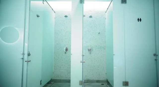 Кровать в общем номере Borough Capsule Hostel Bali