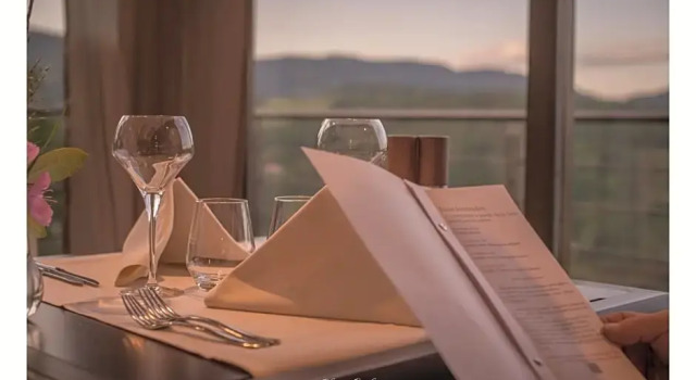Hôtel Restaurant Les Alisiers, Забронировать Отель Отели Вогезы с парковкой, Парковка
