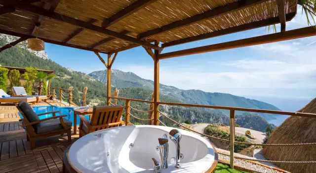 Полулюкс La Lucci Fethiye