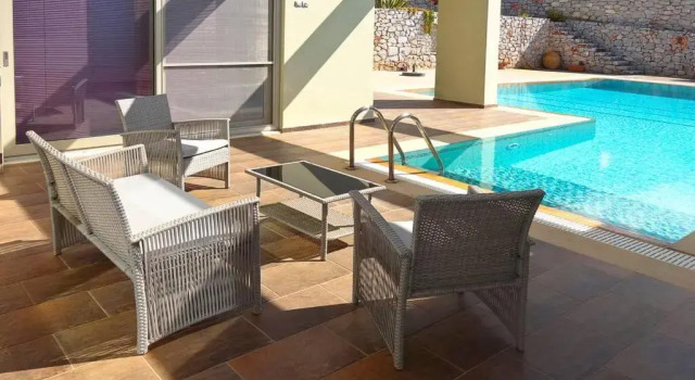 Вилла Modern Luxury Villa with Pool, just 5min to sea