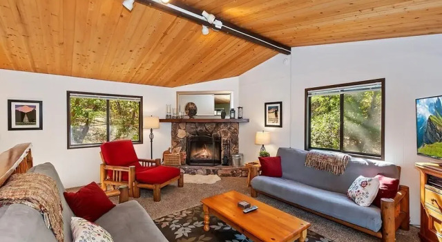 028 - Sunset Mountain Retreat